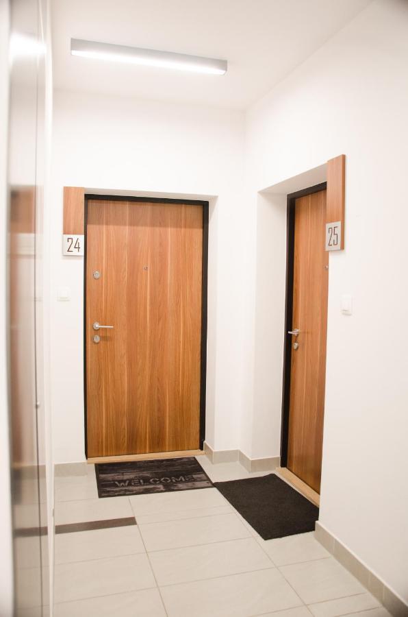 Apartament Expo Brylowska Varsovia Exterior foto